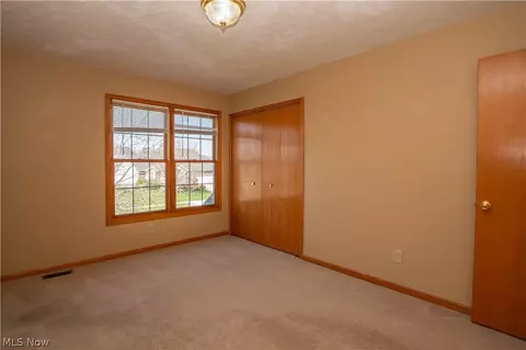 2662 Captens St NE, Canton, OH 44721 photo 30
