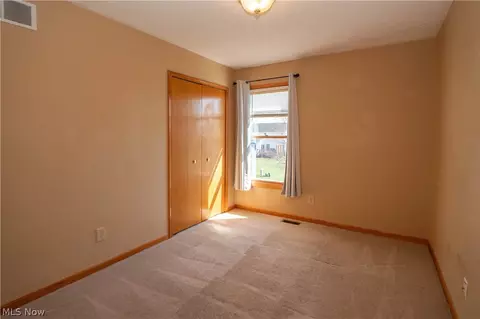 2662 Captens St NE, Canton, OH 44721 photo 25