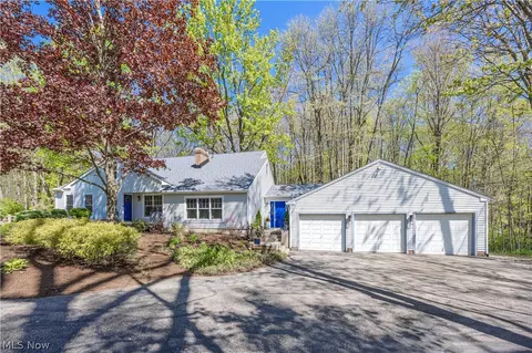 31599 Fairview Rd, Orange, OH 44022