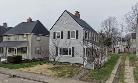1379 Maryland Ave SW, Canton, OH 44710