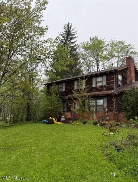 1263 Nicola Dr, Aurora, OH 44202