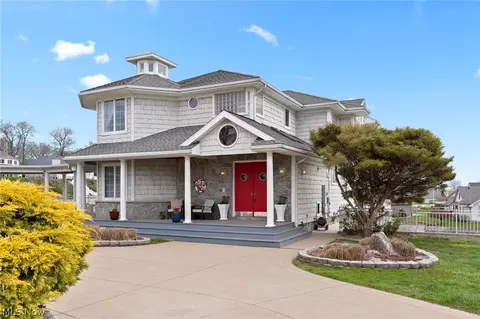 4009 S Woodcliff Dr, Lakeside Marblehead, OH 43440