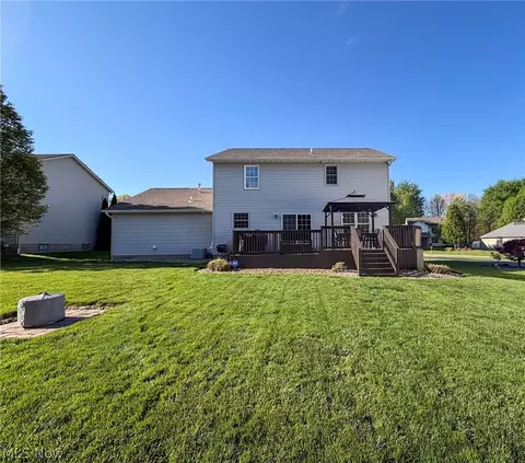 Exterior - 510 Deer Run Dr, Boardman, OH 44512 photo 6 of 11