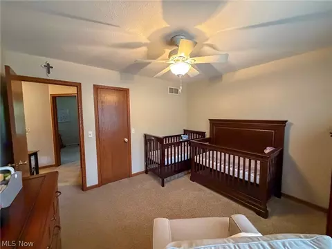 Bedroom - 510 Deer Run Dr, Boardman, OH 44512 photo 2 of 9