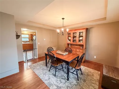 Dining - 510 Deer Run Dr, Boardman, OH 44512 photo 3 of 4