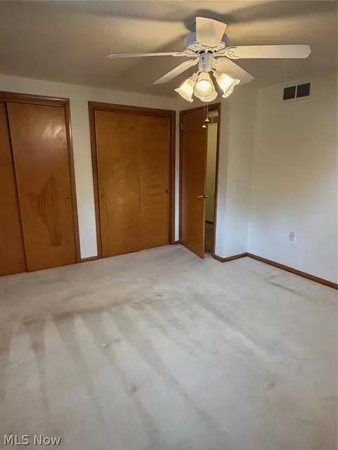 Bedroom - 1034 N Pasadena Ave, Elyria, OH 44035 photo 6 of 6