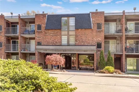 4179 Columbia Rd #217, North Olmsted, OH 44070