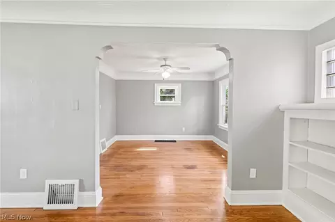 1161 Diagonal Rd, Akron, OH 44307 photo 5
