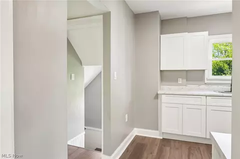1161 Diagonal Rd, Akron, OH 44307 photo 8