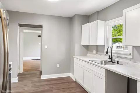1161 Diagonal Rd, Akron, OH 44307 photo 10