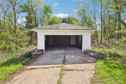 1161 Diagonal Rd, Akron, OH 44307 photo 35