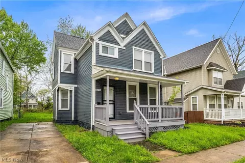 2344 E 86th St, Cleveland, OH 44106