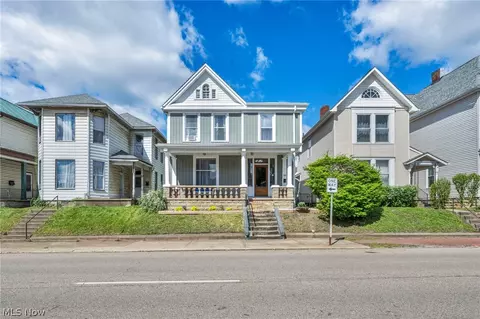 145 S 7th St, Zanesville, OH 43701