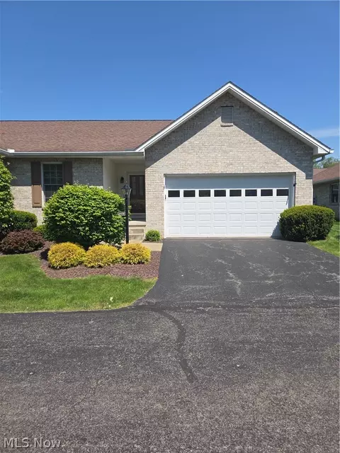193 Mathews Rd, Boardman, OH 44512