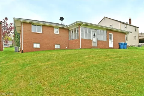 Other - 499 W Harvey St, Struthers, OH 44471 photo 2 of 12