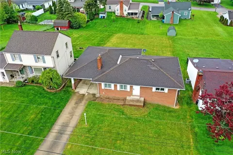 View/Area - 499 W Harvey St, Struthers, OH 44471 photo 3 of 5