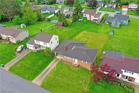 View/Area - 499 W Harvey St, Struthers, OH 44471 photo 4 of 5