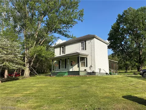 2840 Darlington Dr, Zanesville, OH 43701