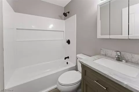 3917 Seneca Ave, Lorain, OH 44055 photo 21