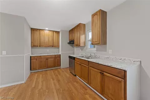 3917 Seneca Ave, Lorain, OH 44055 photo 8