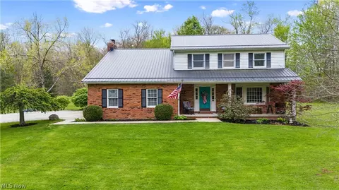 1200 Crackel Rd, Aurora, OH 44202