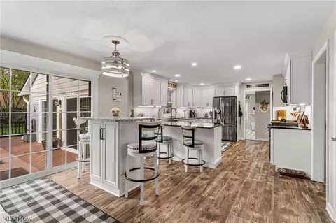 Kitchen - 175 Crestview Dr, Elyria, OH 44035 photo 1 of 4