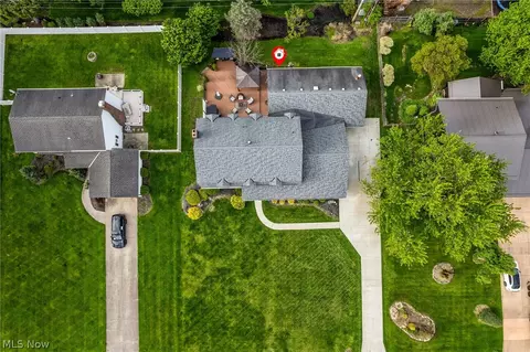 View/Area - 175 Crestview Dr, Elyria, OH 44035 photo 8 of 8