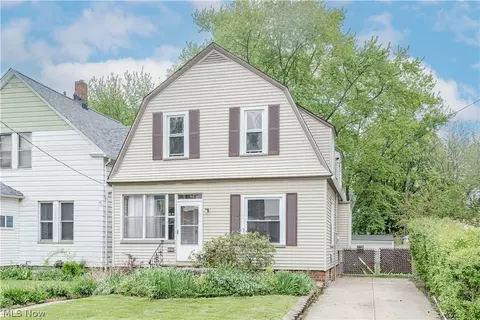 3879 W 36th St, Cleveland, OH 44109