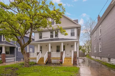 1605 Winchester Ave, Lakewood, OH 44107