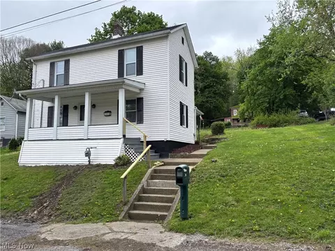 26 Lincoln St, Salineville, OH 43945