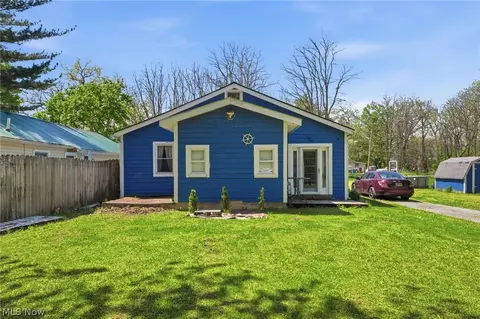 622 Riverside Blvd, Eastlake, OH 44095