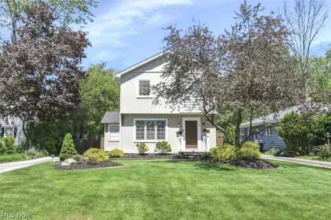 24164 Smith Ave, Westlake, OH 44145