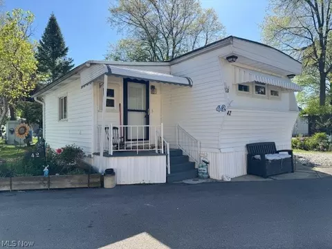 1705 E 28 St #42, Ashtabula, OH 44004