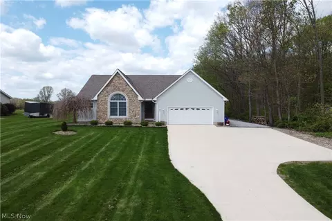 3877 Dawley Rd, Ravenna, OH 44266