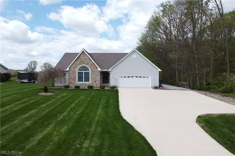 3877 Dawley Rd, Ravenna, OH 44266