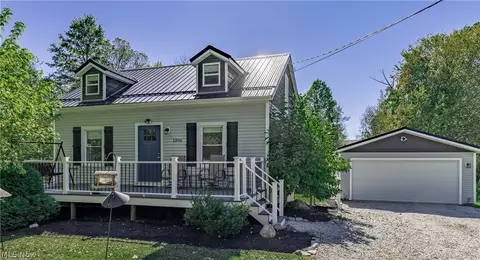 1366 E Twinsburg Rd, Macedonia, OH 44056