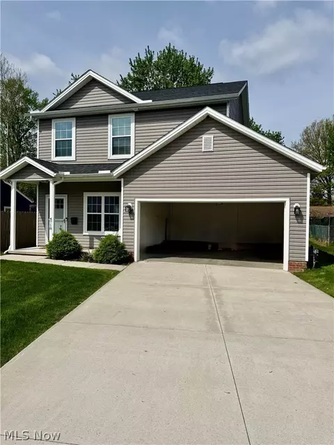 4718 Belle Meadow Rd, Mentor On The Lake, OH 44060