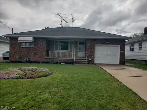 3105 Washington Ave, Lorain, OH 44052