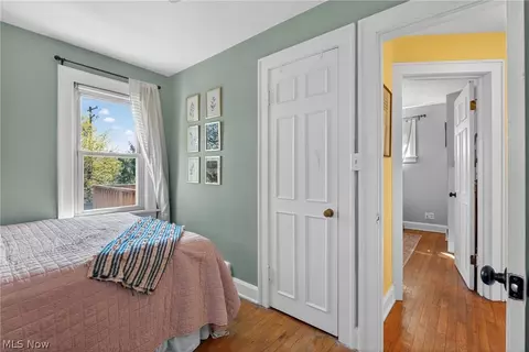 Bedroom - 71 E 219th St, Euclid, OH 44123 photo 6 of 6
