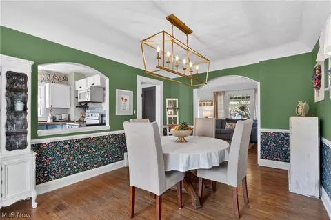 Dining - 71 E 219th St, Euclid, OH 44123 photo 2 of 2