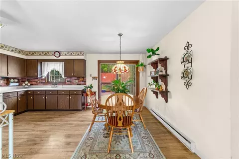 176 Pinewood Dr, Elyria, OH 44035 photo 7