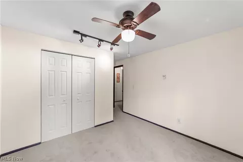 176 Pinewood Dr, Elyria, OH 44035 photo 27