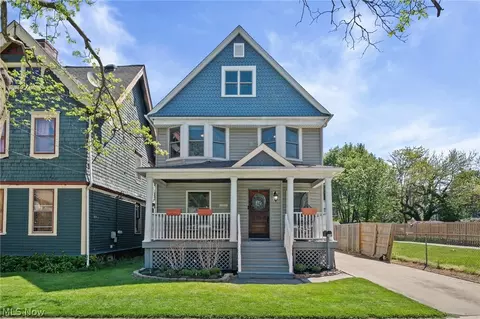1815 W 58th St, Cleveland, OH 44102