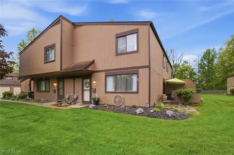26639 Sprague Rd, Olmsted Falls, OH 44138
