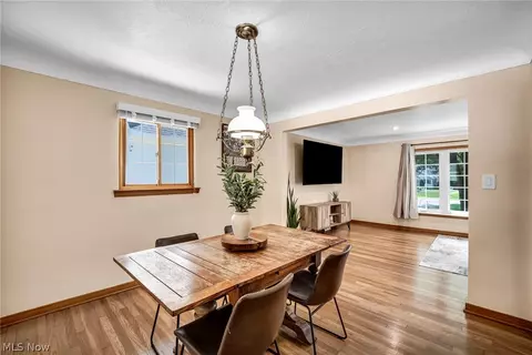 Dining - 4827 Maple St, Willoughby, OH 44094 photo 1 of 2