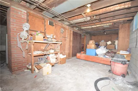 581 Baldwin Rd, Akron, OH 44312 photo 23