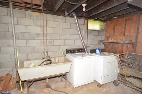 581 Baldwin Rd, Akron, OH 44312 photo 25