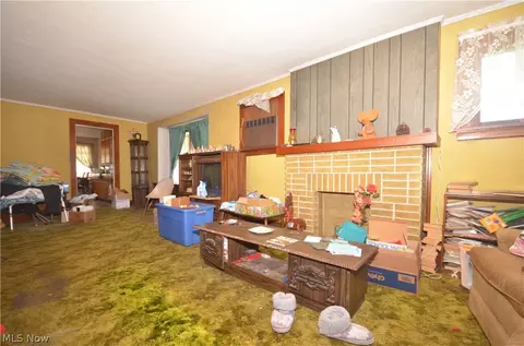 581 Baldwin Rd, Akron, OH 44312 photo 12