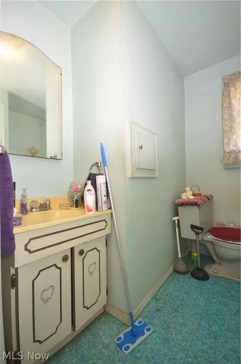581 Baldwin Rd, Akron, OH 44312 photo 20