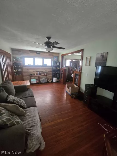 5202 Samuel Ave, Ashtabula, OH 44004 photo 4